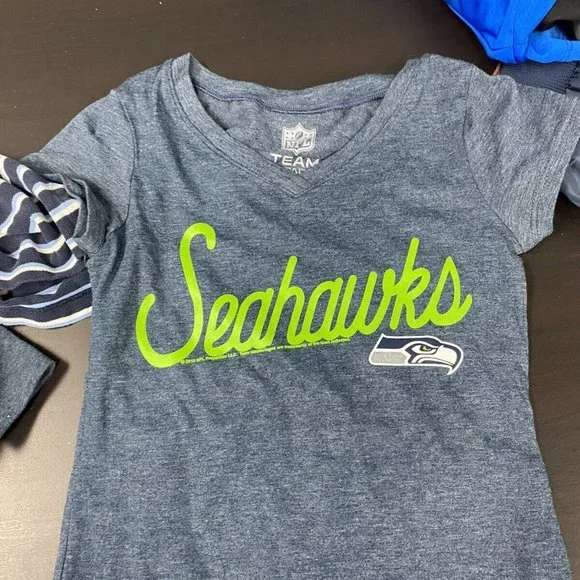 lot of 25 seattle seahawks shirts nfl football